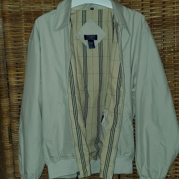 Kahili Golf Course Golf Jacket Maui Hawaii - Picture 8 of 10